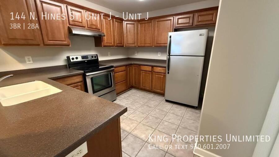 144 N Hines St #J
