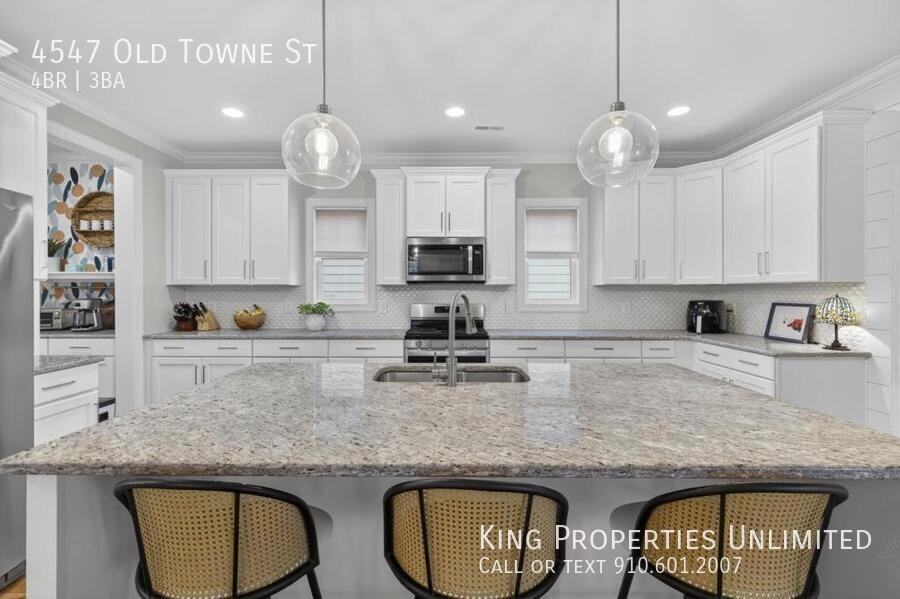 4547 Old Towne St - Photo 2 of 50