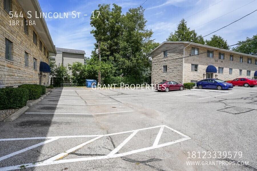 544 S Lincoln St #17 - Photo 2 of 15