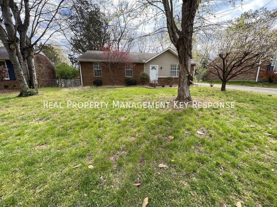 5076 Meta Dr - Photo 2 of 15