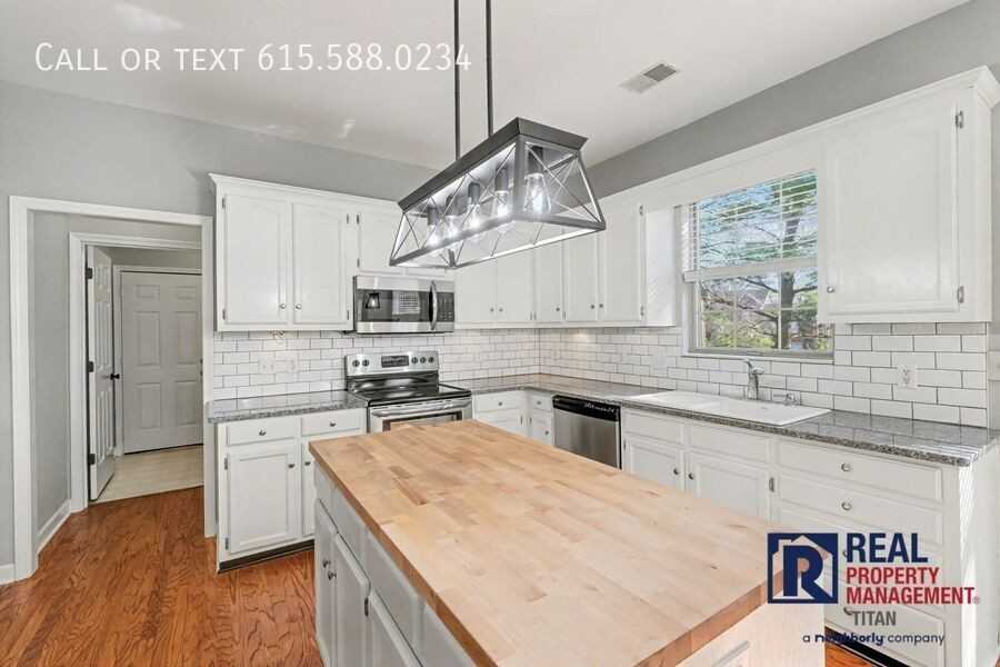 205 Seneca Ct - Photo 6 of 34