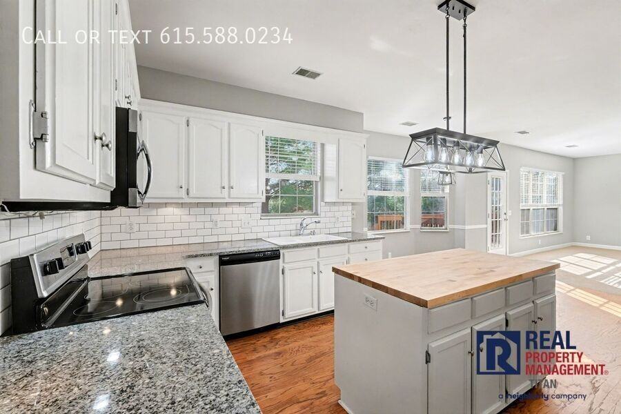 205 Seneca Ct - Photo 7 of 34