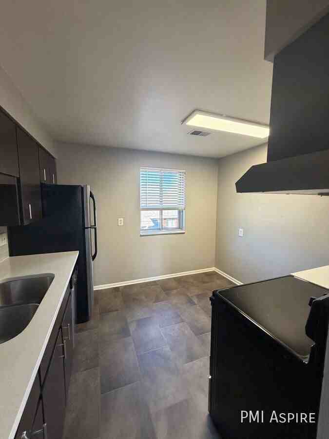 3675 Teller St Apt A #3675A - Photo 5 of 12