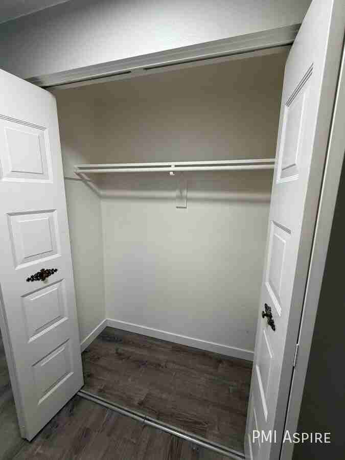 1060 Teller St #103 - Photo 5 of 7