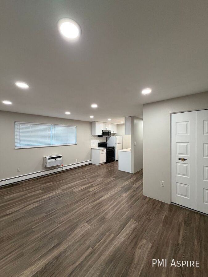 1065 Saulsbury St #203