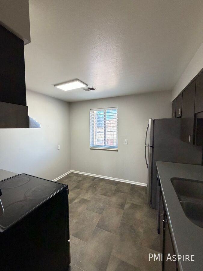 3673 Teller St Apt A #3673A - Photo 3 of 9