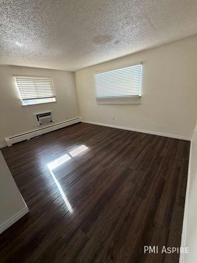 1463 Macon St #205 - Photo 5 of 7