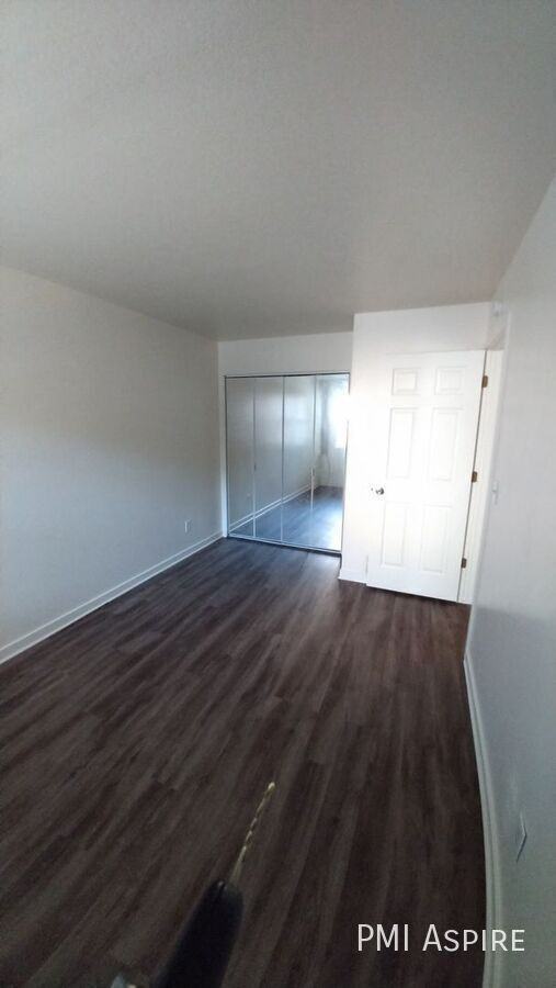 225 E 8th Ave Apt D8 - Photo 6 of 9