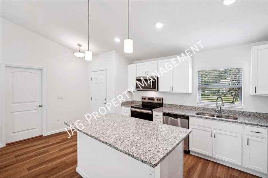 174 Underwood Trl - Photo 6 of 26