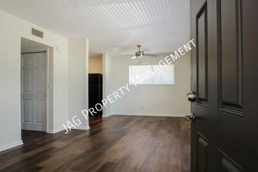 1426 Berrier St #4 - Photo 3 of 31