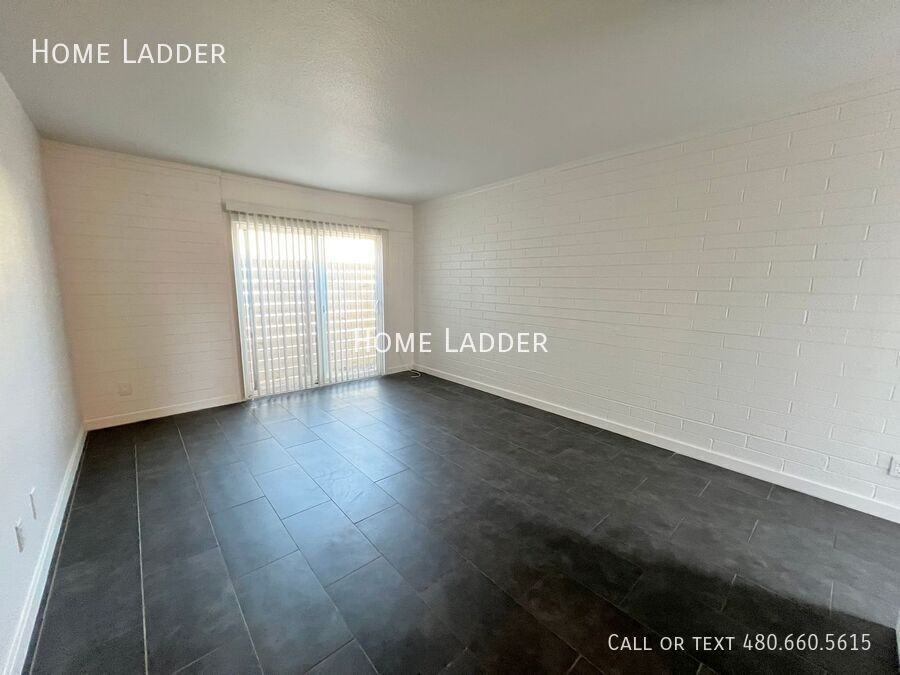 626 S Wilson St #12 - Photo 3 of 12