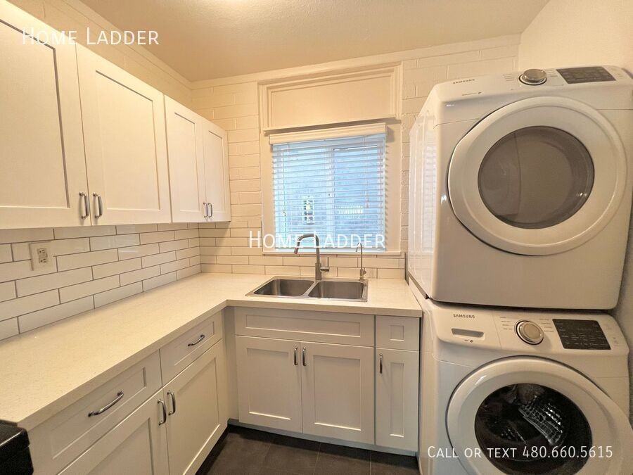 626 S Wilson St #12 - Photo 4 of 12