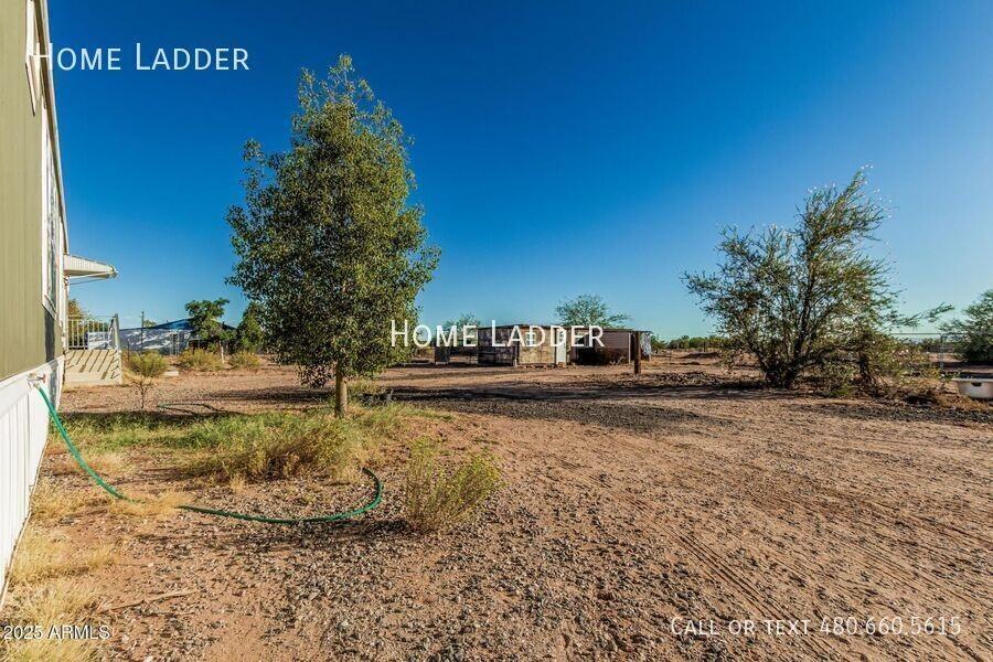 32567 W Santa Cruz Ave - Photo 4 of 17