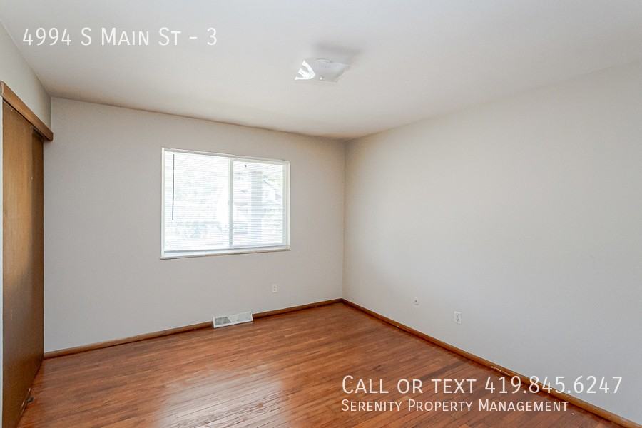 4994 Main St #3 - Photo 7 of 8