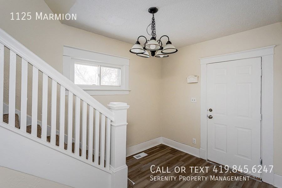 1125 Marmion Ave - Photo 3 of 18