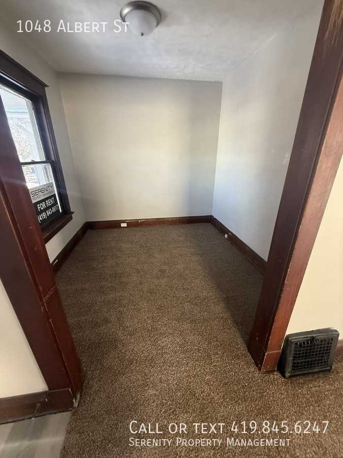 1048 Albert St - Photo 3 of 13