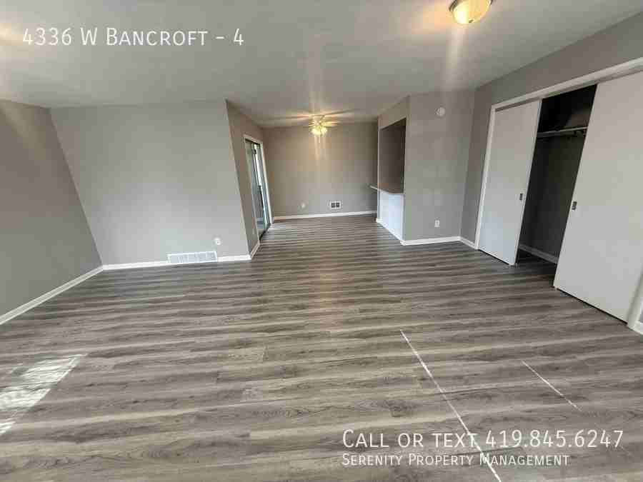 4336 W Bancroft St #4 - Photo 4 of 25