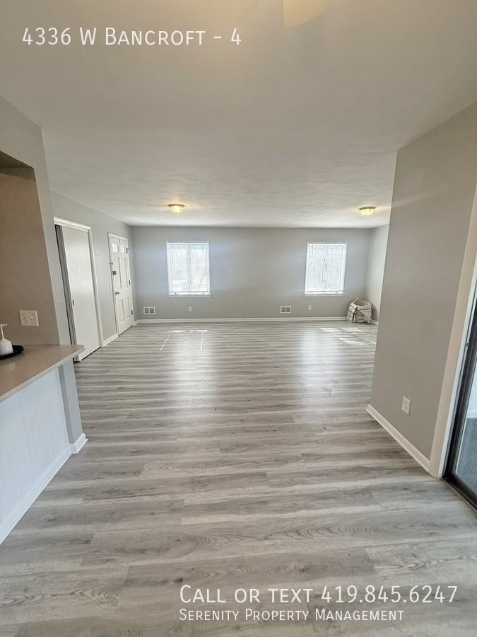 4336 W Bancroft St #4 - Photo 6 of 25