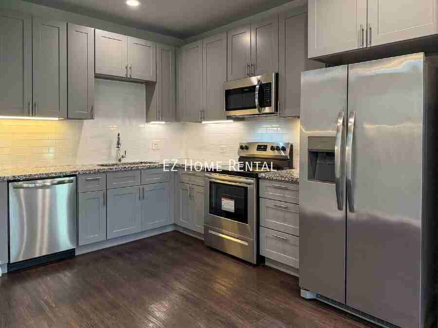 4939 Ambient Dr - Photo 2 of 24