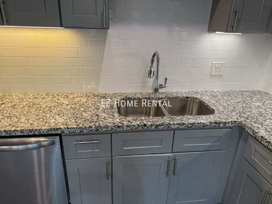 4939 Ambient Dr - Photo 5 of 24