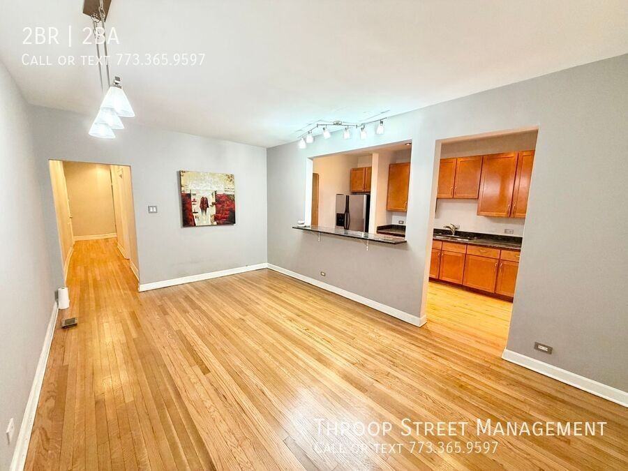 5228 S Ingleside Ave #1B - Photo 4 of 11