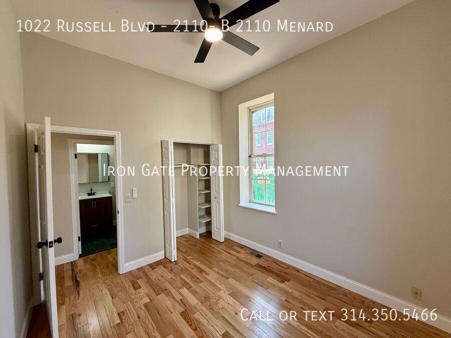 2110 2110 Menard Unit #B - Photo 6 of 10