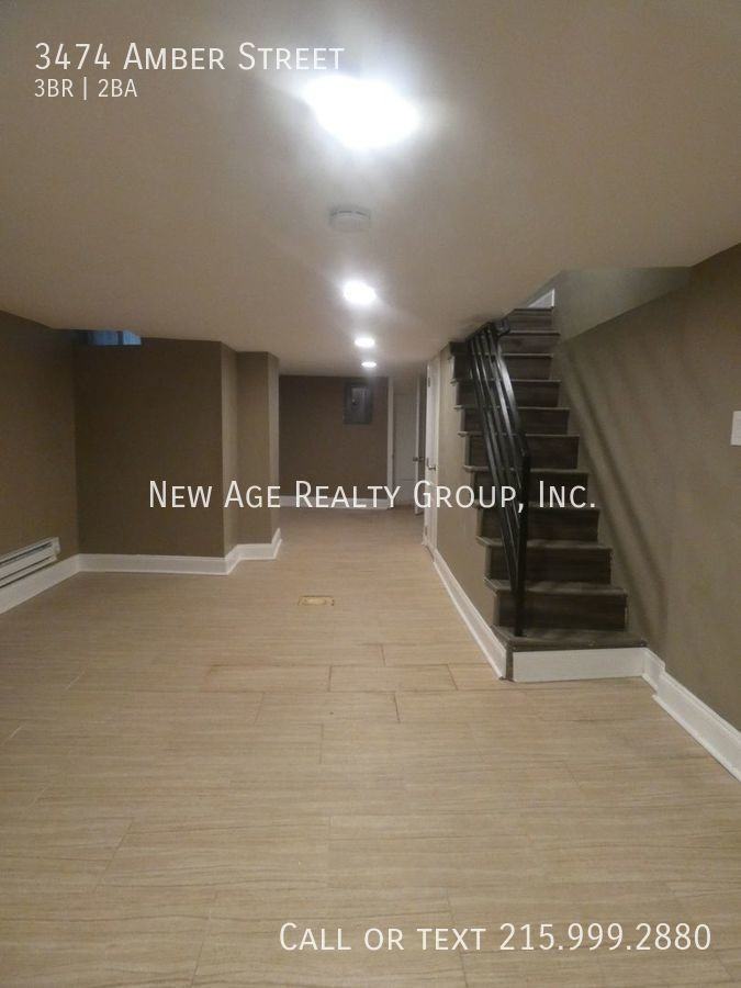 3474 Amber St - Photo 4 of 23