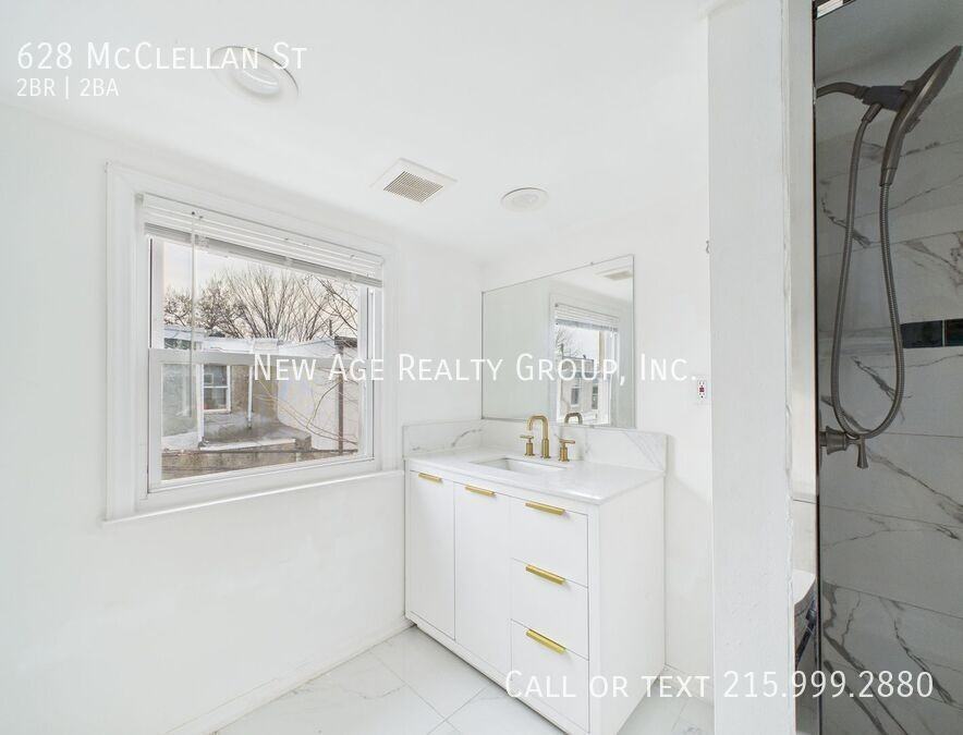 628 Mcclellan St - Photo 7 of 8