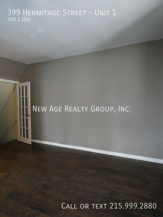 399 Hermitage St #1 - Photo 4 of 26