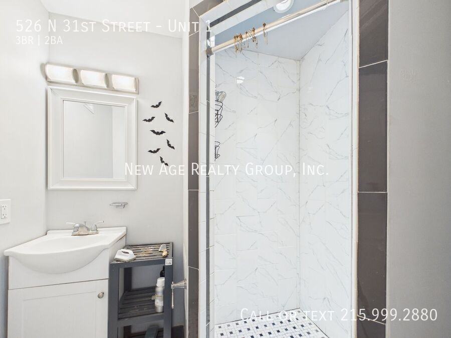 526 N 31st St #1 - Photo 5 of 11