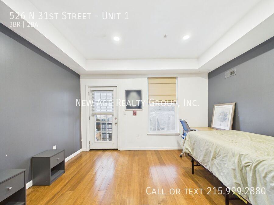 526 N 31st St #1 - Photo 6 of 11