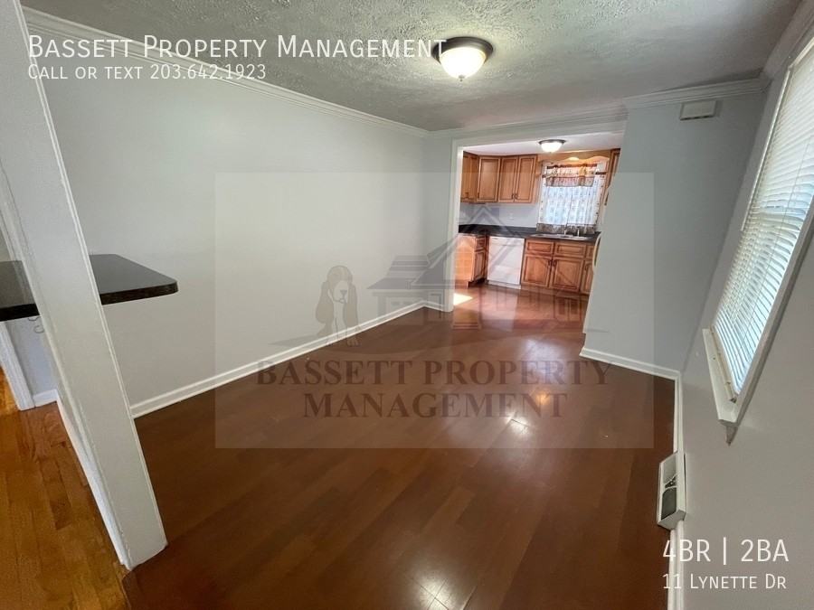 11 Lynette Dr - Photo 4 of 36