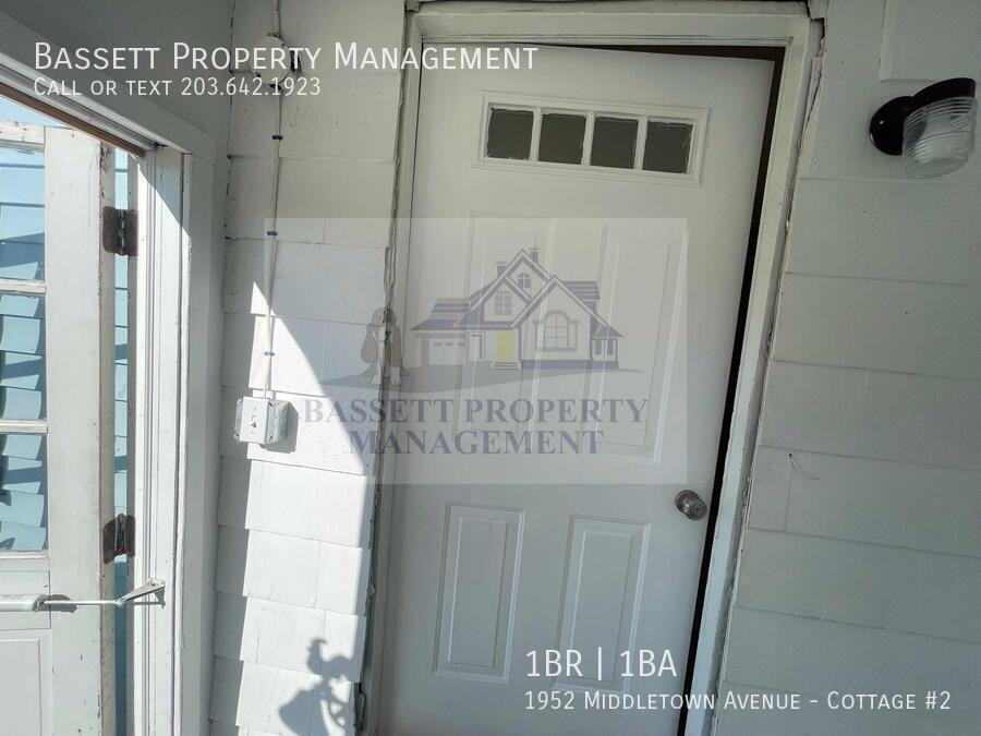 1952 Middletown Ave - Photo 6 of 18