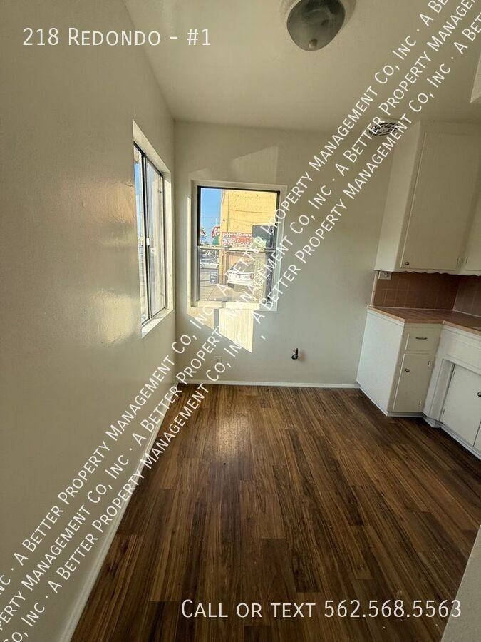 218 Redondo Ave #1 - Photo 2 of 5