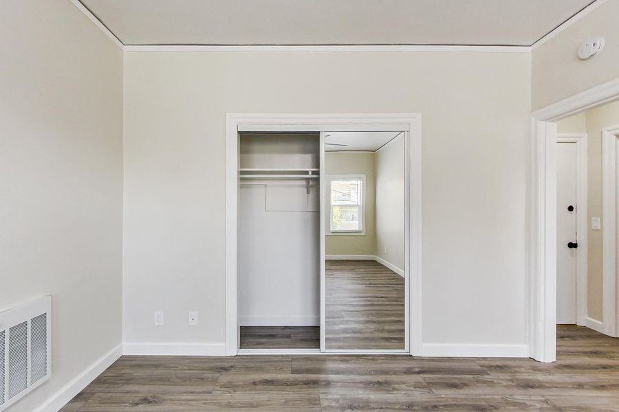 500 Zorah St #03 - Photo 5 of 18