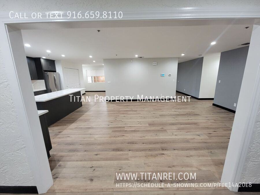 6245 Dias Ave #A - Photo 5 of 20