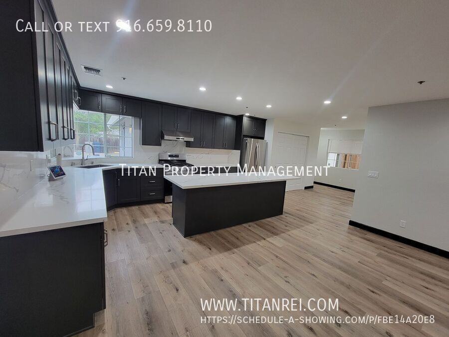 6245 Dias Ave #A - Photo 6 of 20