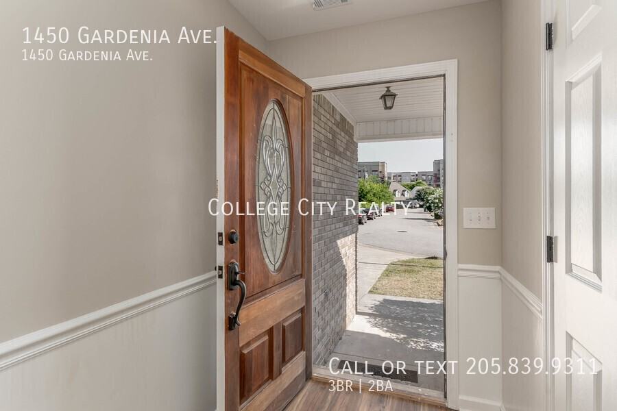 1450 Gardenia Ave - Photo 4 of 39