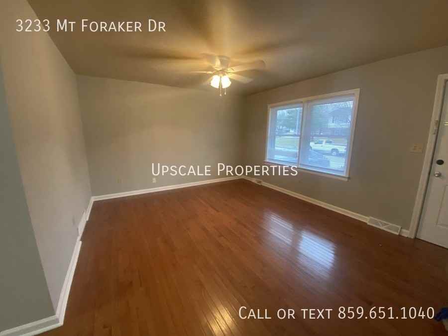 3233 Mount Foraker Dr - Photo 2 of 11