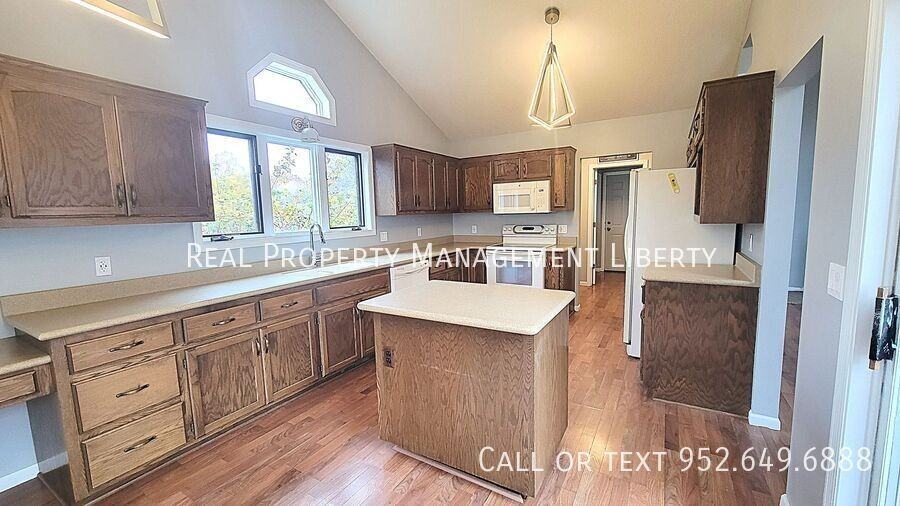 4282 Joppa Ct - Photo 4 of 26