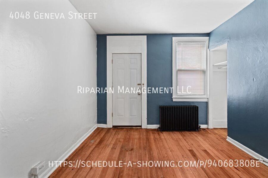 4048 Geneva St - Photo 7 of 19