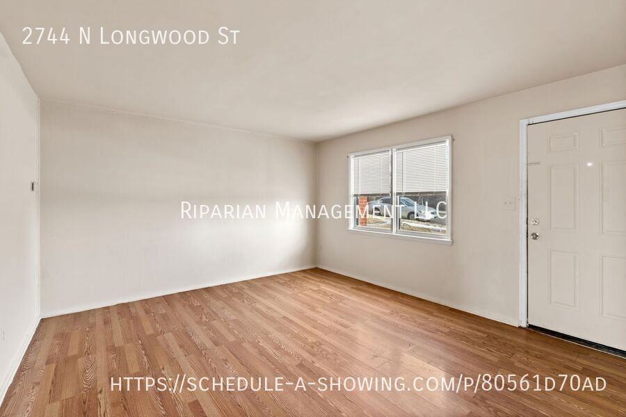 2744 N Longwood St - Photo 5 of 25