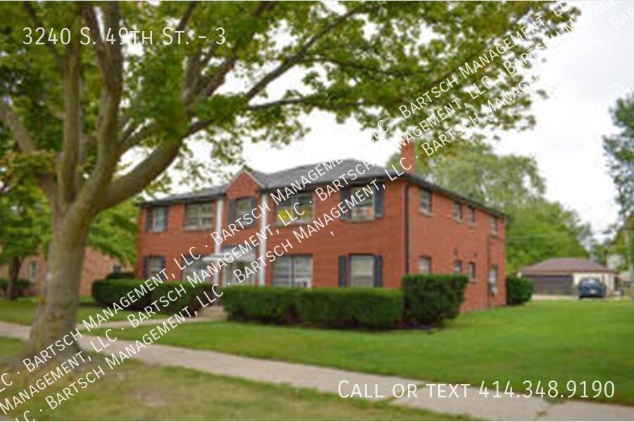 3240 S 49th St #3
