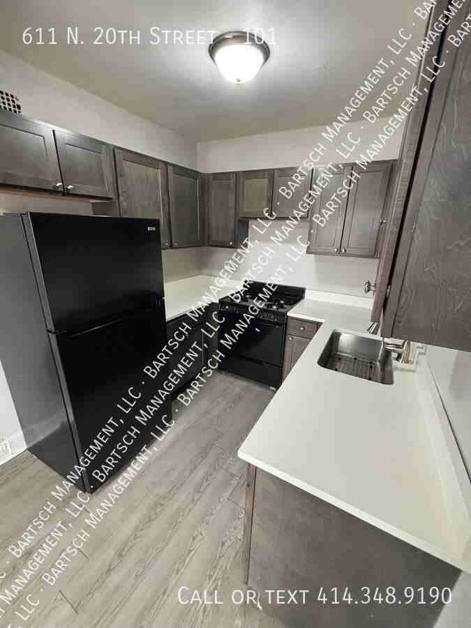 611 N 20th St #101 - Photo 6 of 20
