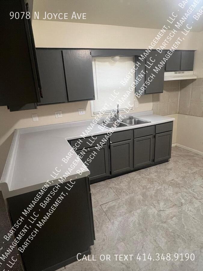 9078 N Joyce Ave - Photo 4 of 13