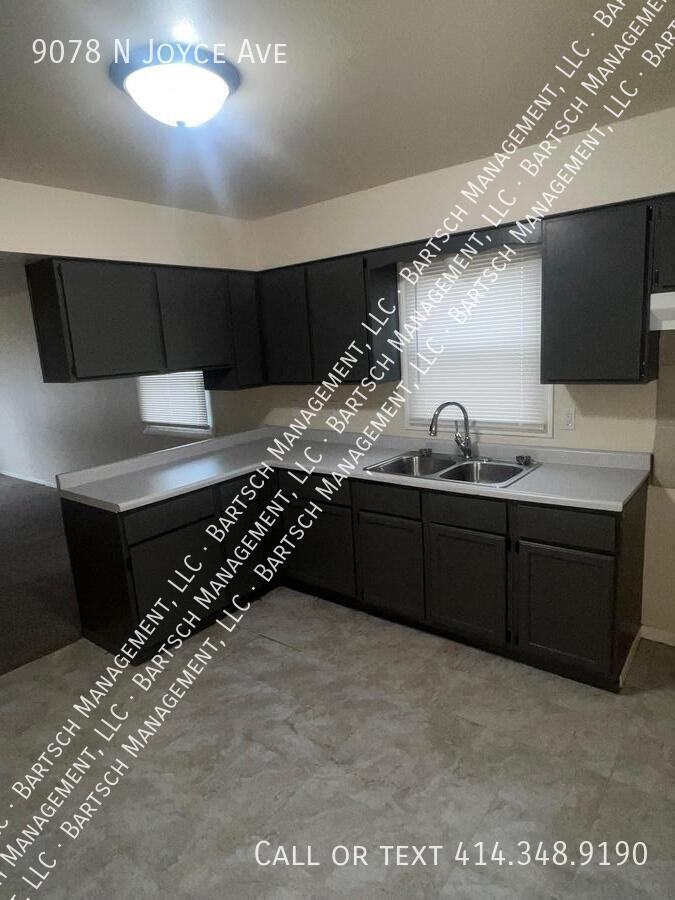 9078 N Joyce Ave - Photo 6 of 13