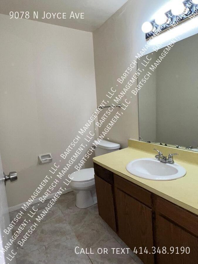 9078 N Joyce Ave - Photo 7 of 13