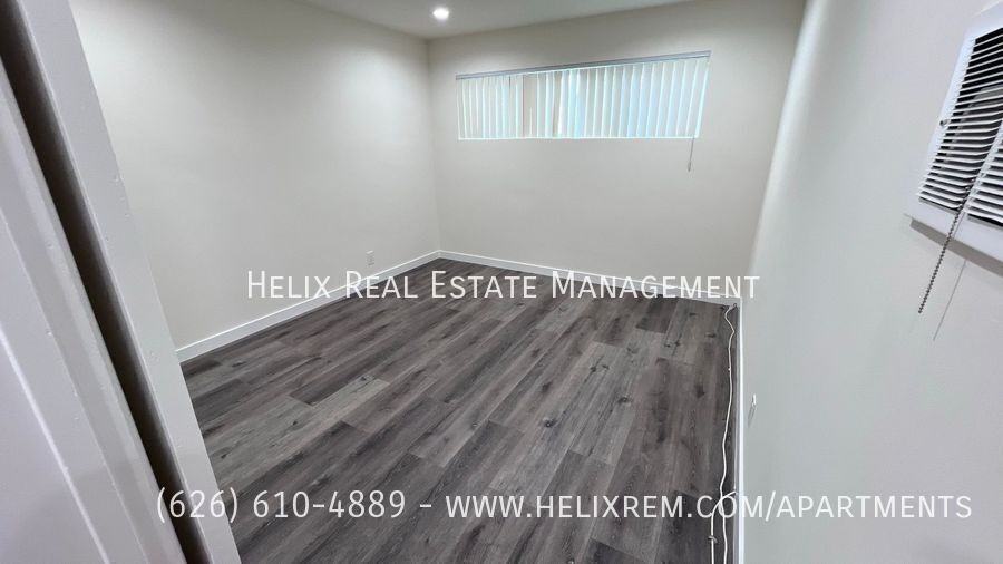 1138 E Elk Ave #3 - Photo 5 of 16