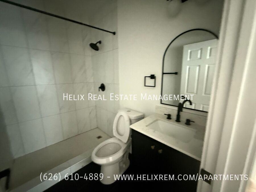 405 N Euclid Ave #407 - Photo 6 of 11