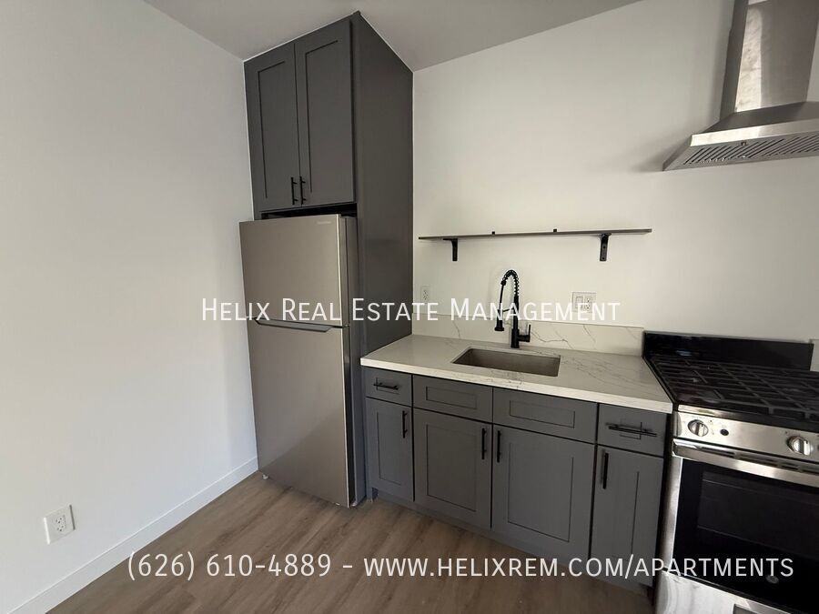 405 N Euclid Ave #409 - Photo 2 of 11